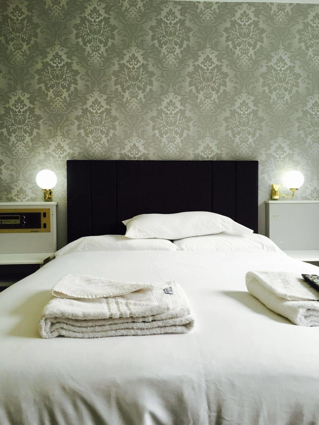 Hylands Hotel Ковентри Экстерьер фото
