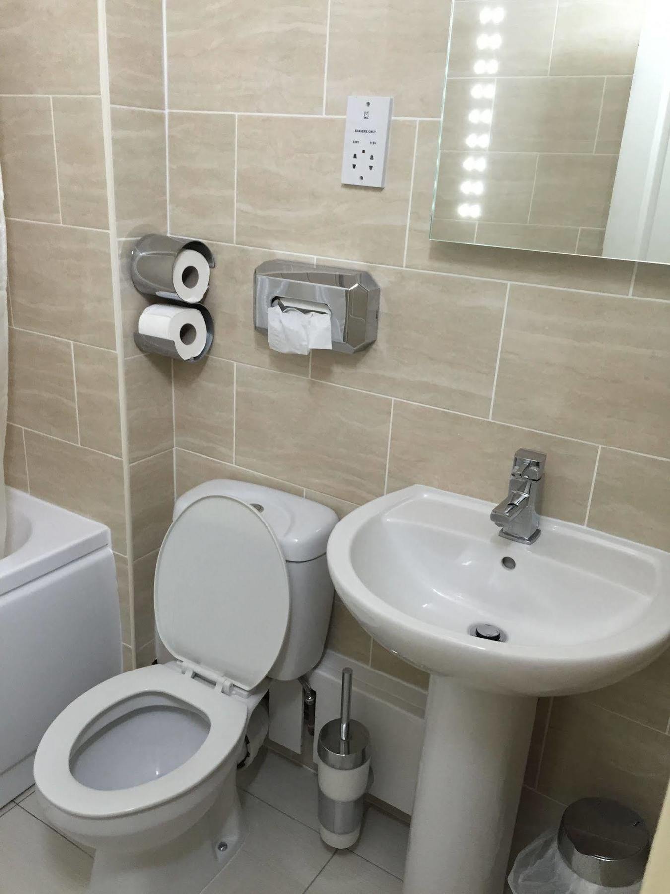 Hylands Hotel Ковентри Экстерьер фото